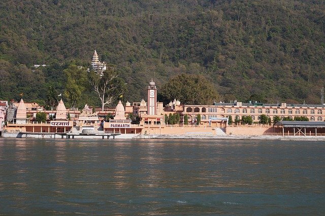 Rishikesh: Where The Ganga Flows On