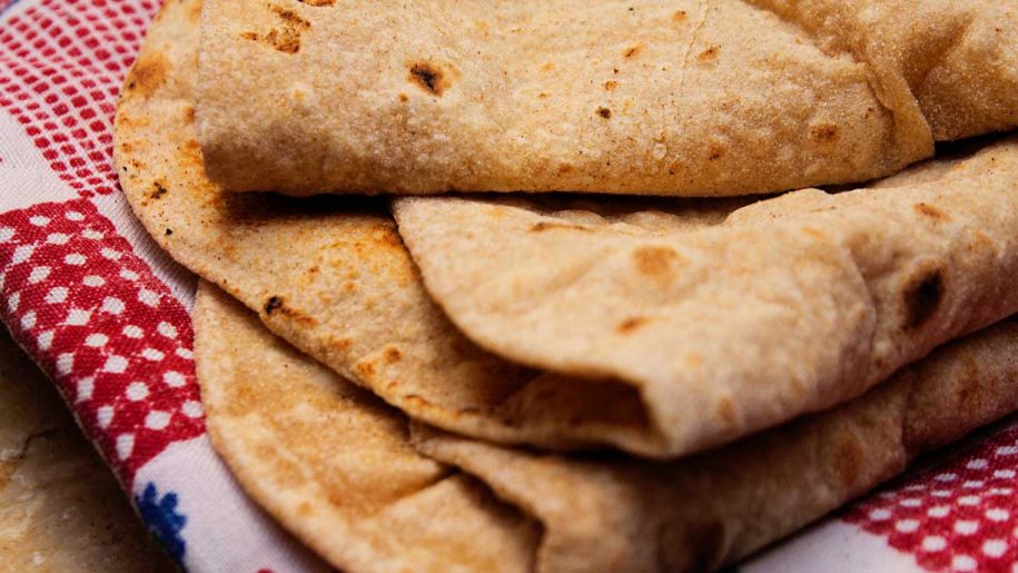 Chapati (Basic Indian Flat Bread)